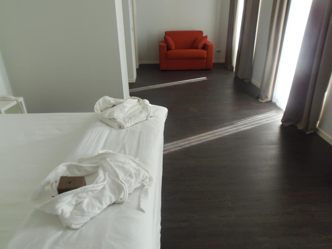 Albergo Dongo Luaran gambar